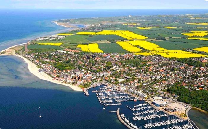 Ferienwohnungen Seestern Marina Port Of Wendtorf 외부 사진